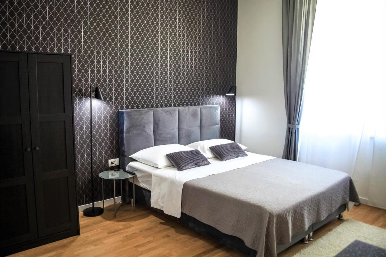 Hedone City Luxury Apartments With Free Parking Póla Kültér fotó