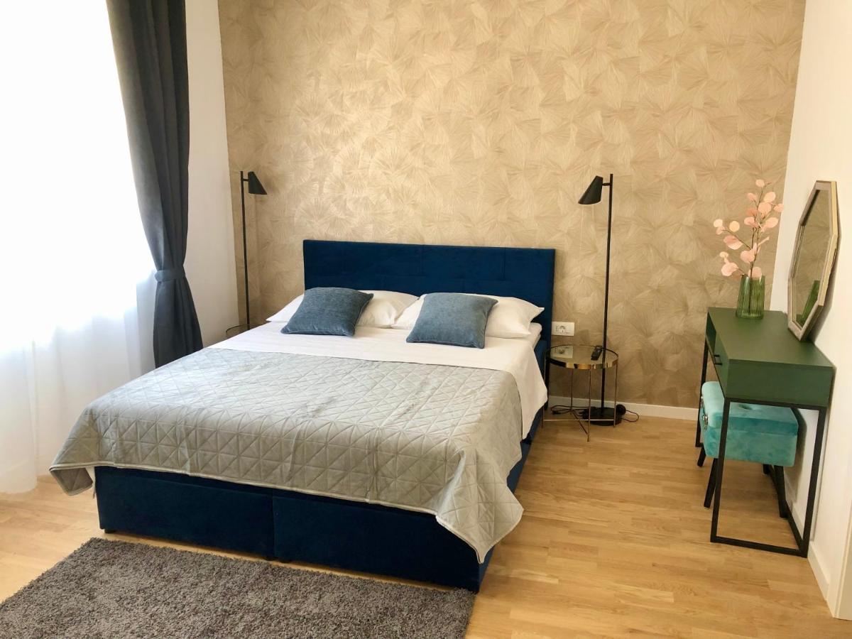 Hedone City Luxury Apartments With Free Parking Póla Kültér fotó
