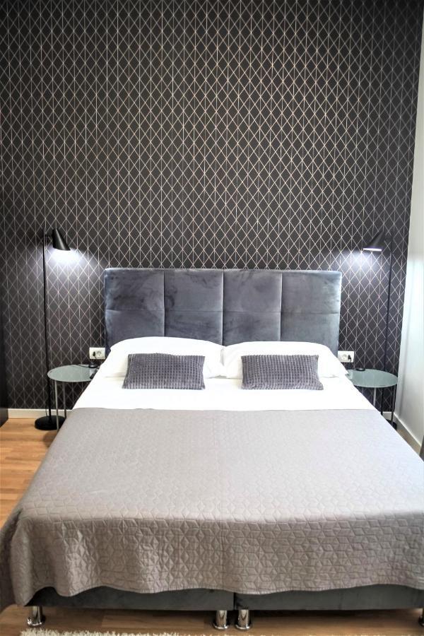 Hedone City Luxury Apartments With Free Parking Póla Kültér fotó